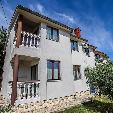 In Core Area Of Apartman